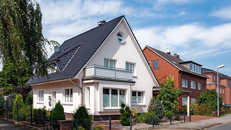 Was ist besser: Immobilie in Grevenbroich verkaufen oder vermieten? Was ist besser: Immobilie in Grevenbroich verkaufen oder vermieten?